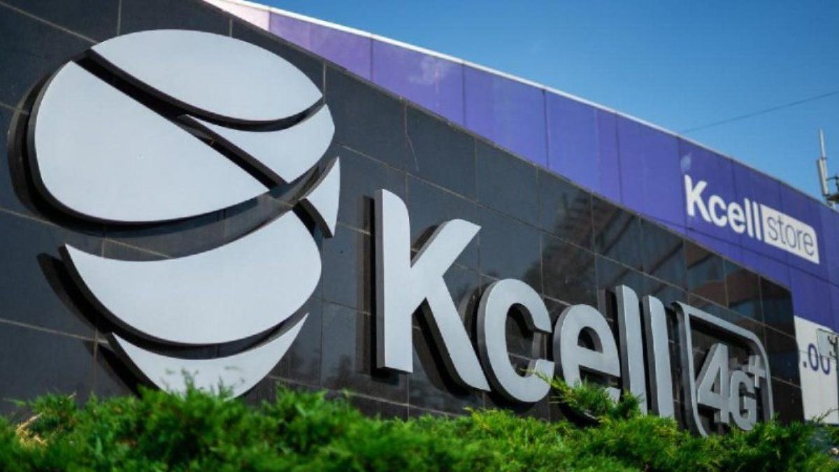 «Қазақтелеком» өз акцияларының 24%-ын Kcell-ға сатпақ