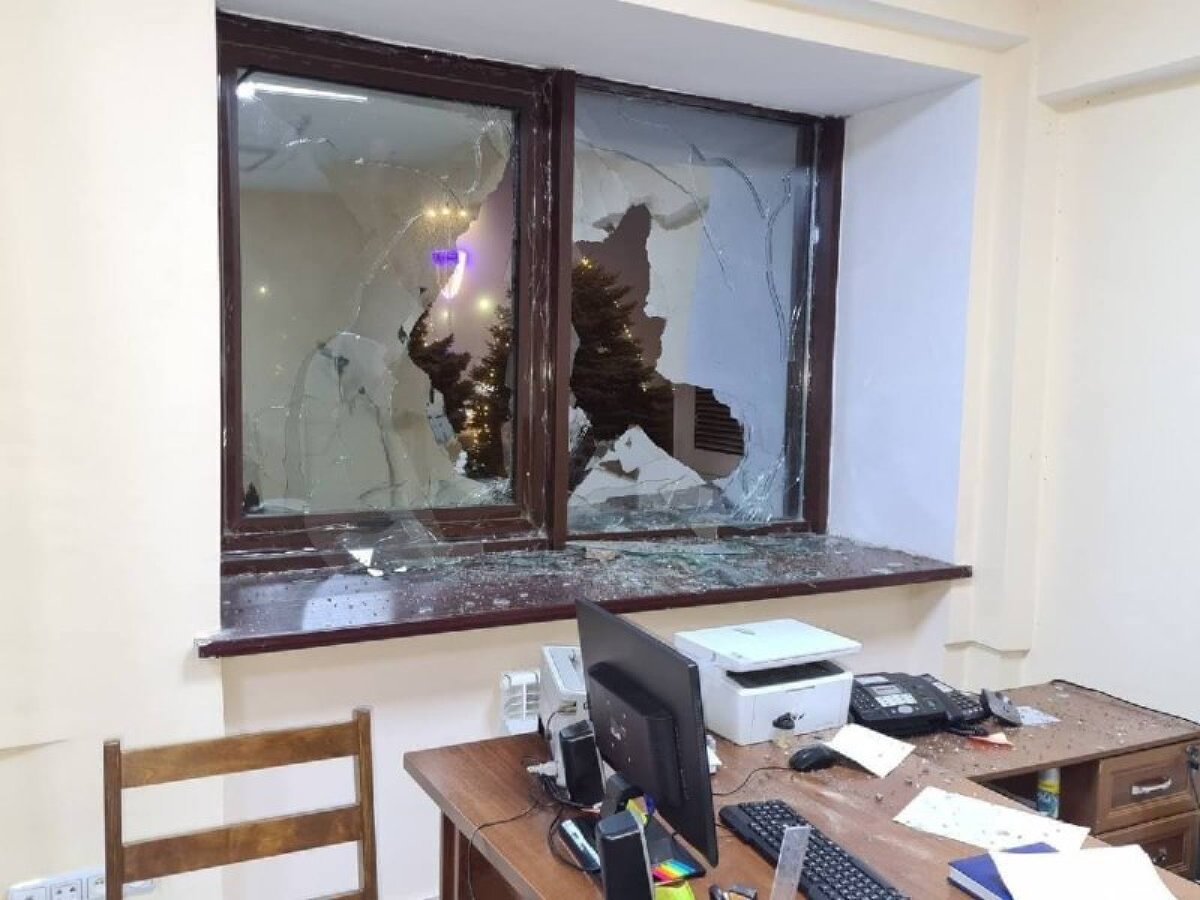 Елдегі ереуілдер: 200-ден астам адам ұсталды, 37 автокөлік бүлінді