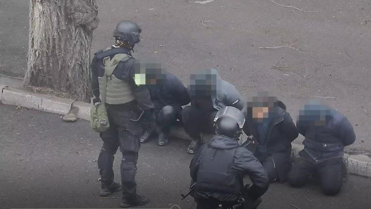 Қазақстанда ұсталған адамдардың саны 10 мыңға жуықтады