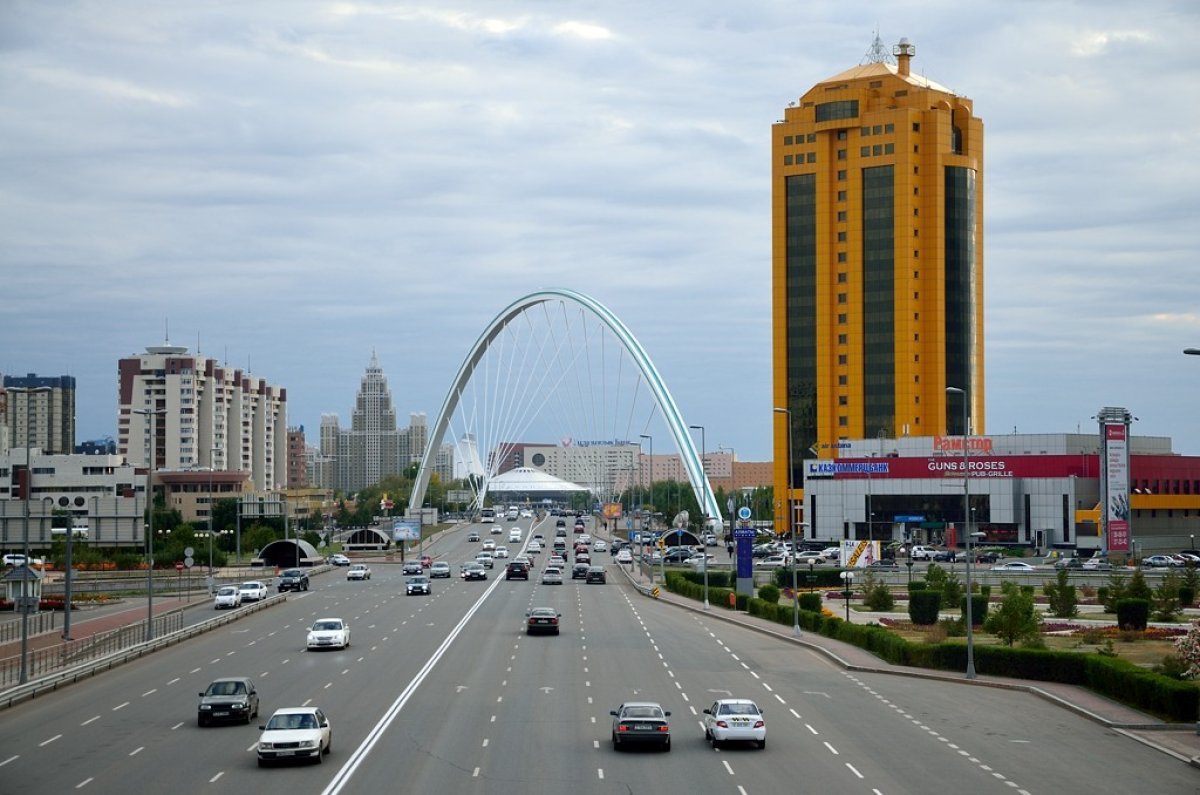 Астананың сол жағалауындағы тағы бір көше жабылды