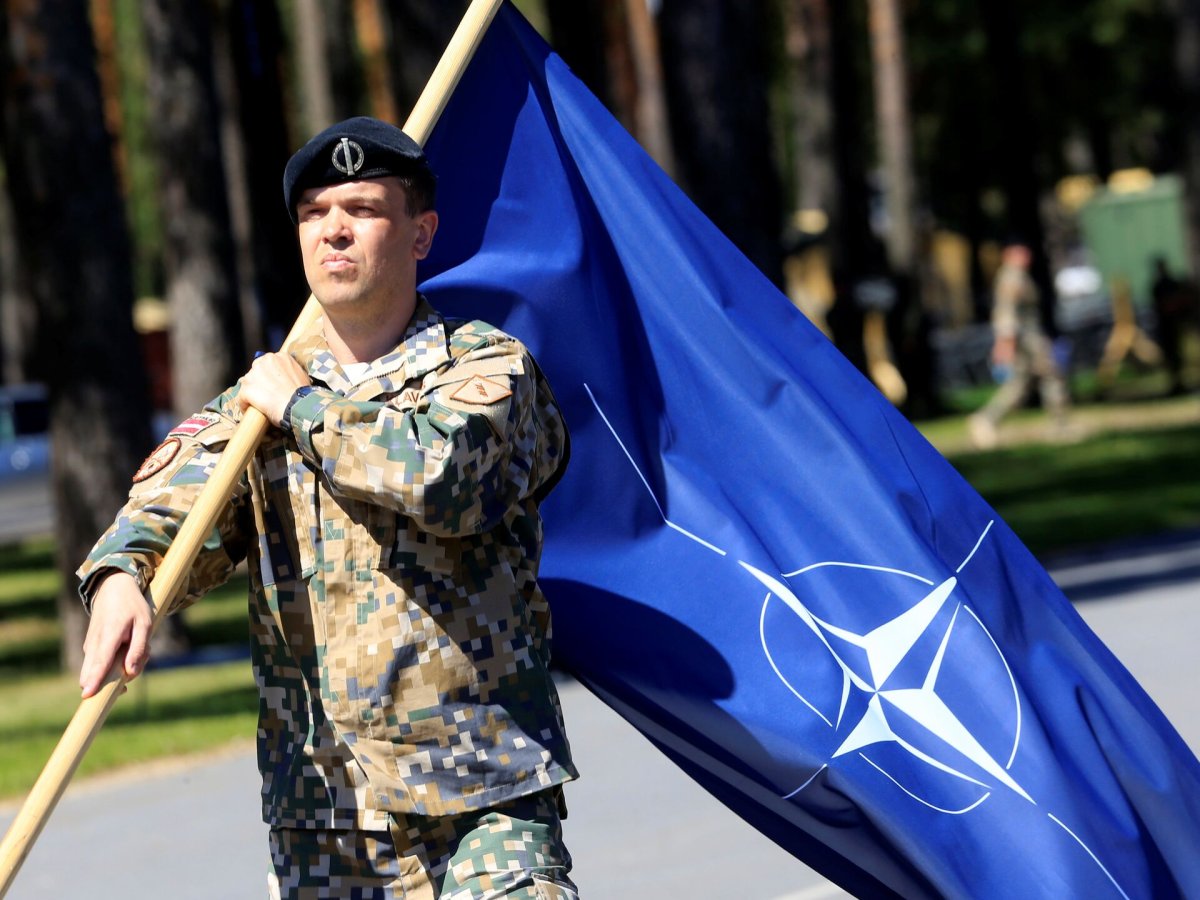 НАТО Ресейдің Курск маңына Солтүстік Корея әскерлерін енгізгенін растады