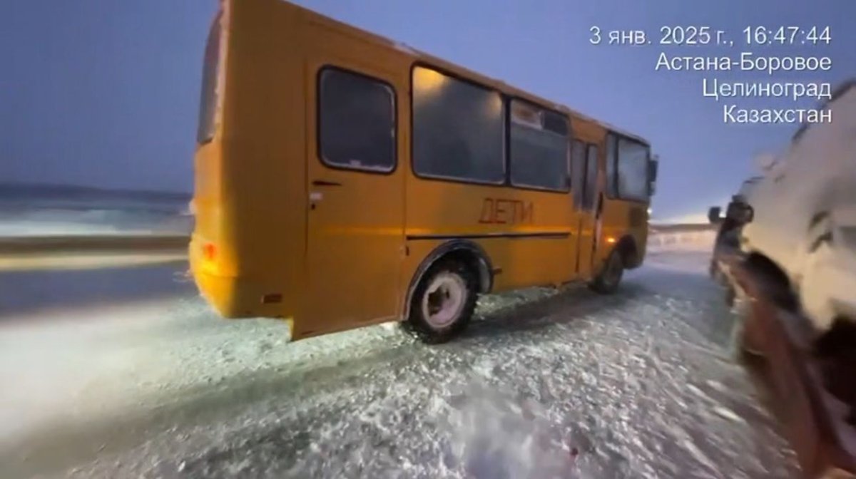 Боранда соқтығысқан 95 көліктің жартысы апат болған аймақтан шығарылды