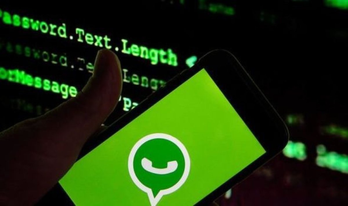 WhatsApp жаппай бұзылды: журналистер мен белсенділер шабуылға ұшырады