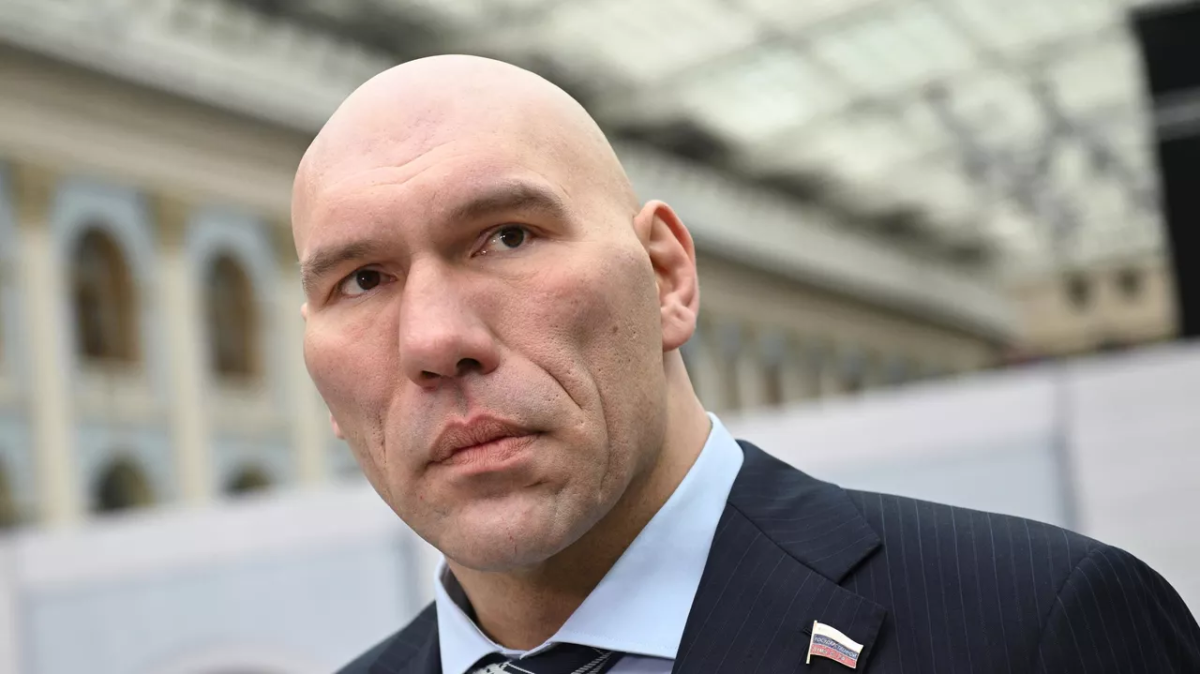 Ресейлік депутатқа Әзербайжанға кіруге тыйым салынды