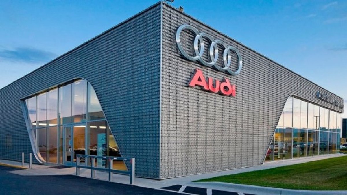 Әйгілі Audi 7500 жұмысшысын қысқартайын деп отыр: не себепті