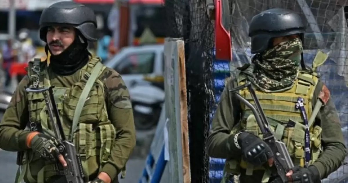 Үндістан мен Пәкістан қақтығысы: Қазақстан өз азаматтарын екі елден шығаруға асықпайды