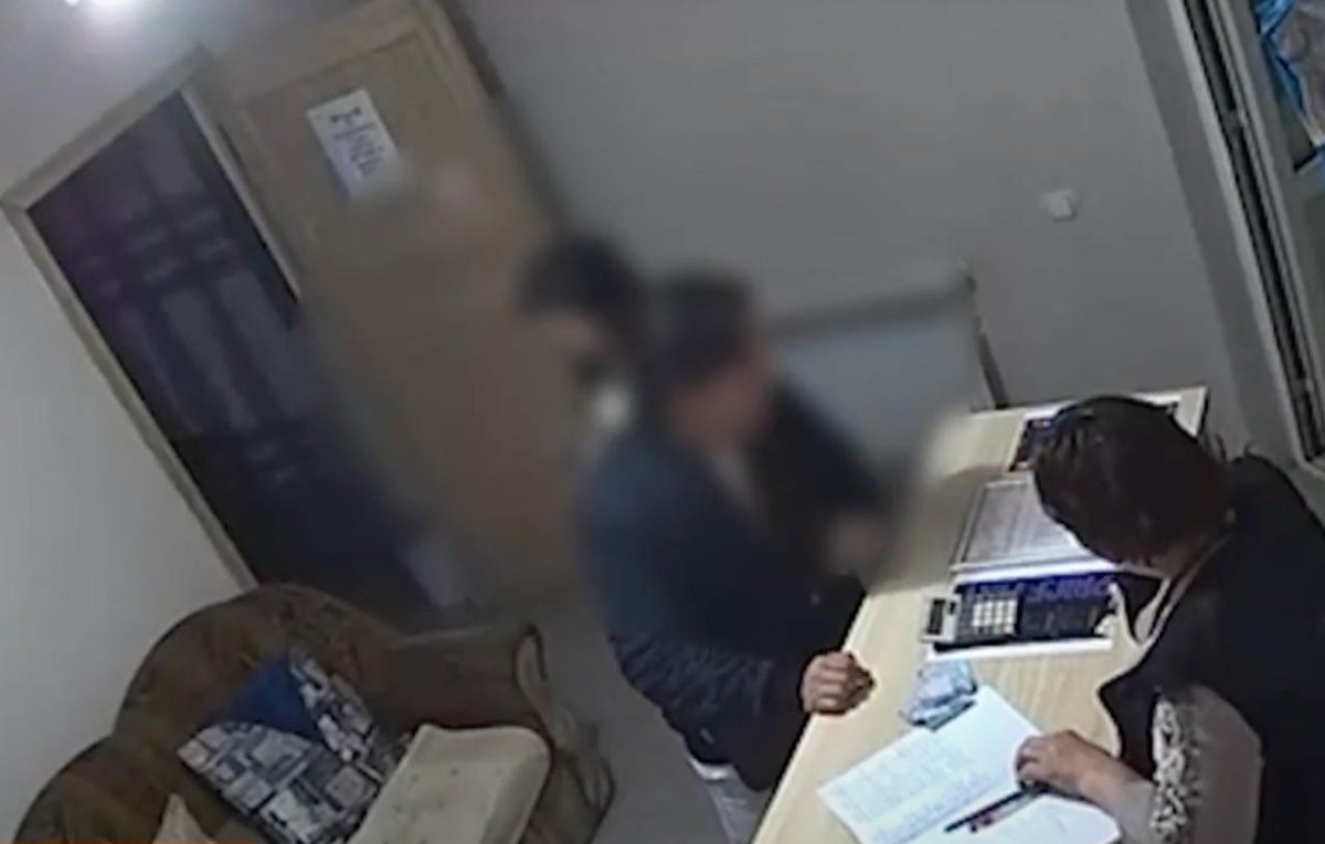 Домбыра үйірмесінің ұстазы 14 жастағы қызбен жақындасты деген күдікке ілінді