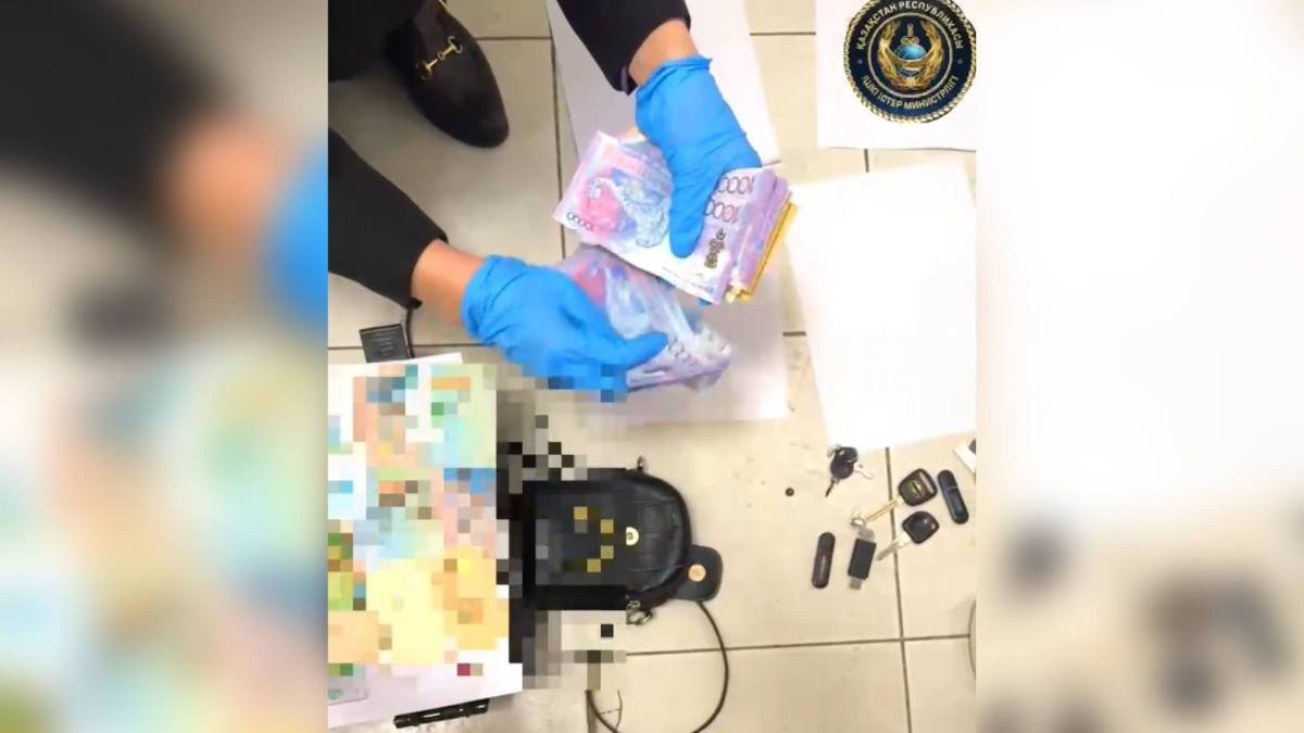 Маңғыстау облысында шетелдіктерге жалған құжат жасап жүрген қылмыстық топ әшкереленді