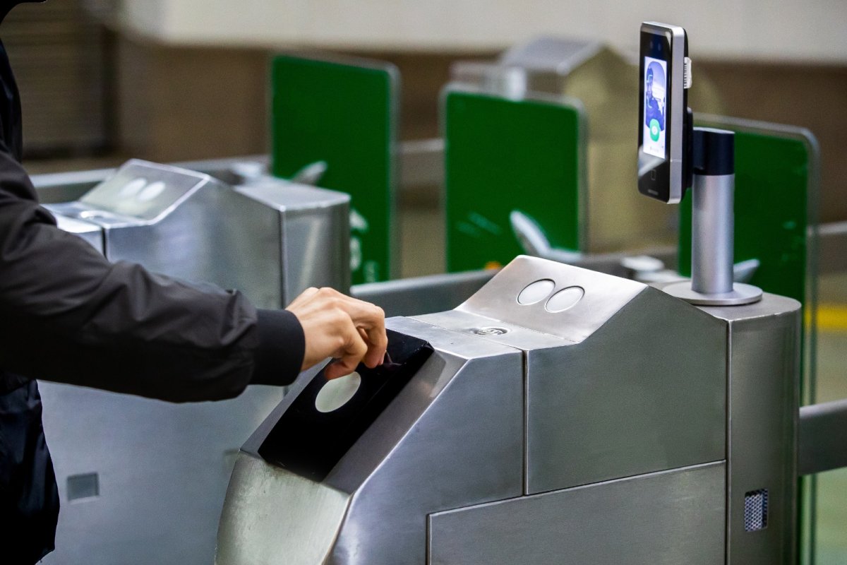 Алматыда ертең балалар метромен тегін жүре алады