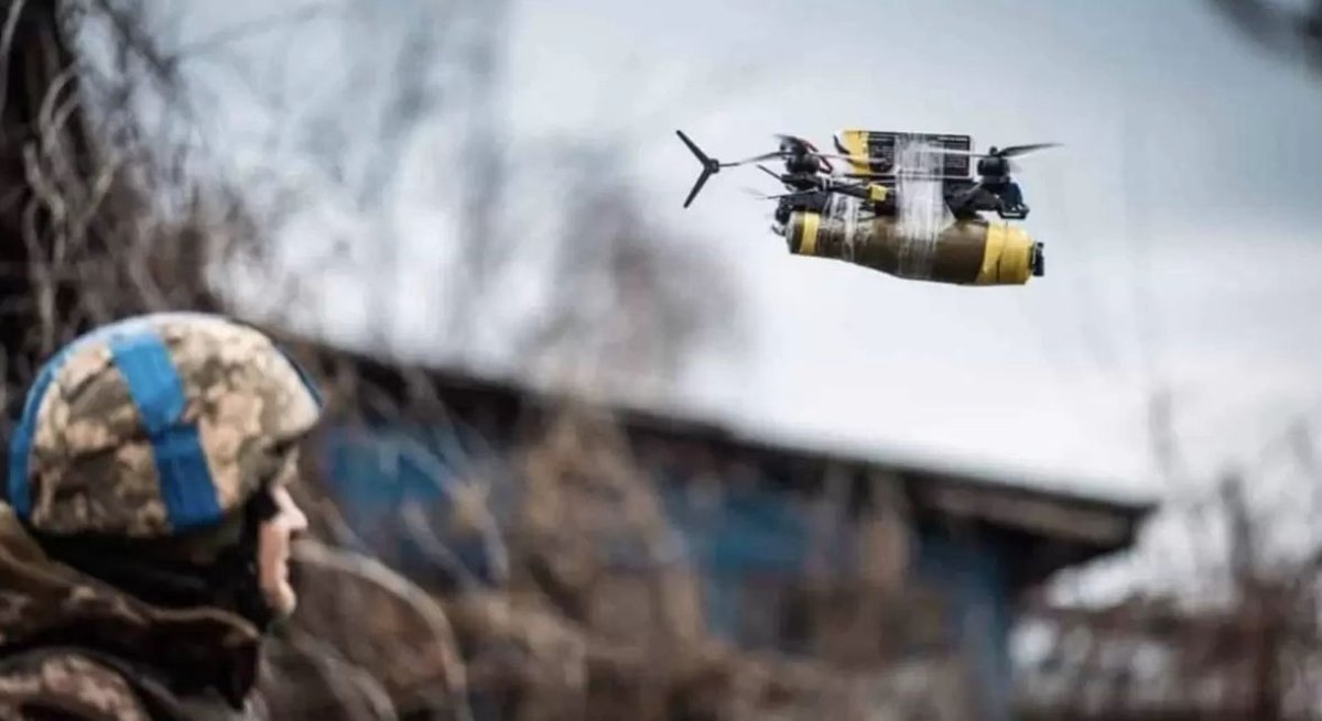 Ресей аэродромдарына шабуыл ұйымдастырған күдіктіні Астанадан іздестіріп жатыр: ол туралы не белгілі