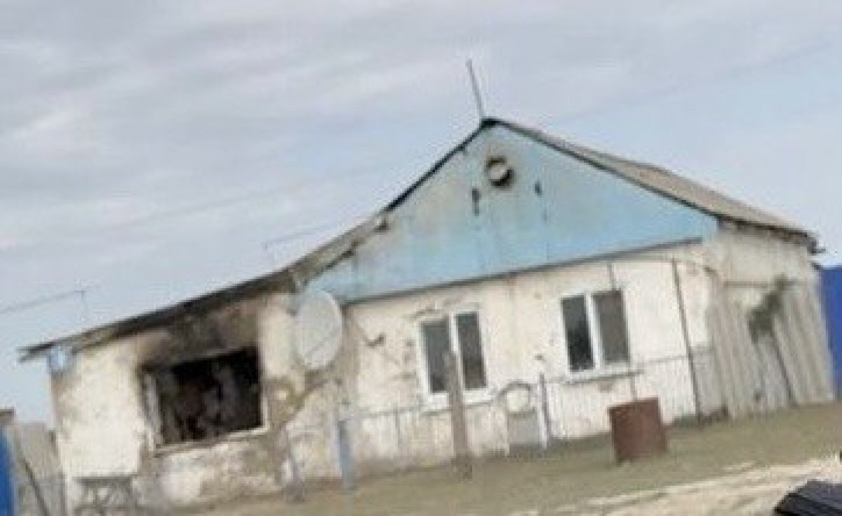 «Баланы отқа жағайын деп дүниеге әкелген жоқ қой»: Жымпитыда ыс тиіп қаза болған бес бүлдіршін жерленді