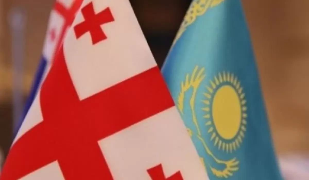 Грузия Қазақстанға достық танытып отыр — бірақ азаматтарды неге депортациялайды