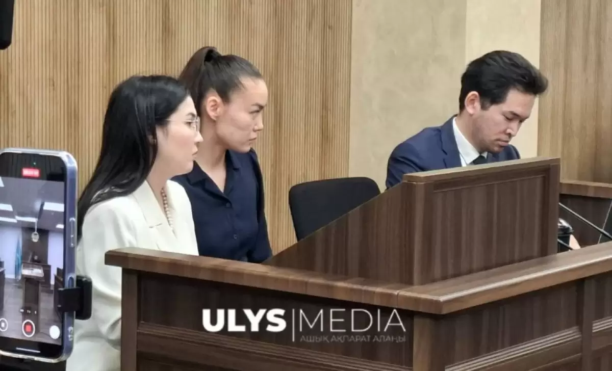 Астанада Сәкен Мамашқа қатысты сот отырысы басталды