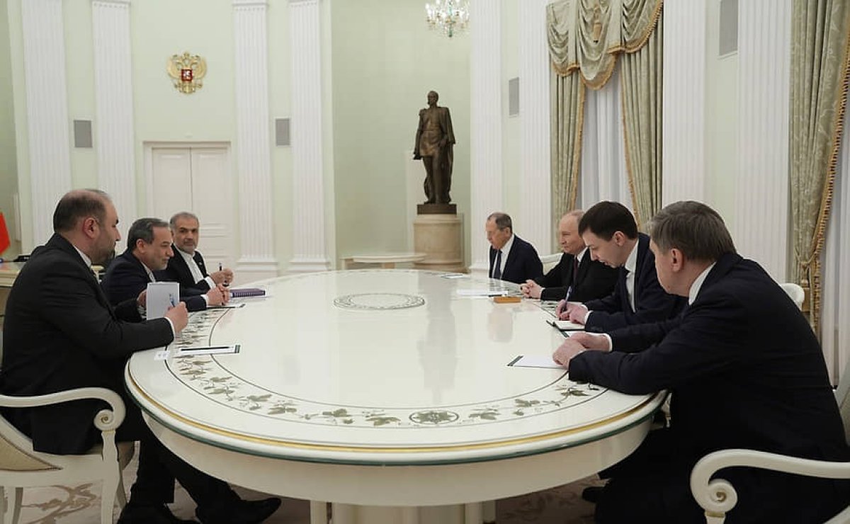 Путин «Иранға қарсы агрессияны ақтауға болмайды» деп мәлімдеді