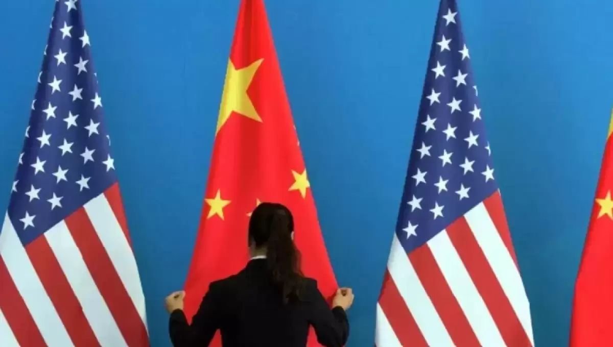 Трамп Қытаймен сауда келісіміне келгенін мәлімдеді