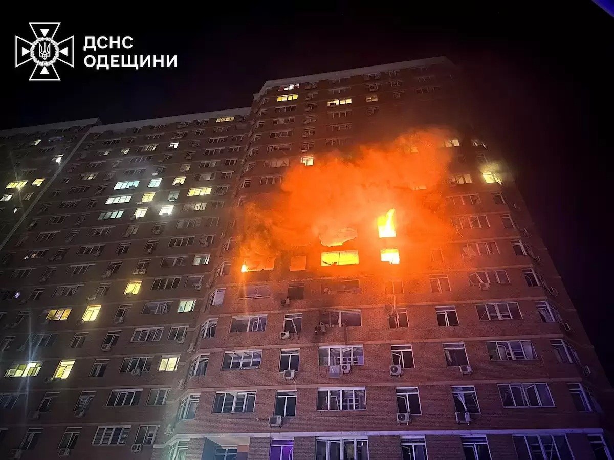 Ресейлік дрондар Одессаға шабуыл жасады: билік балалардың жараланғанын хабарлады
