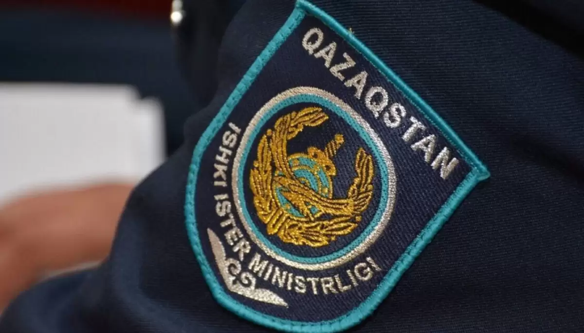 Павлодарда ер адам ұрлап кеткен көлігімен бағдаршамға соғылып, мерт болды