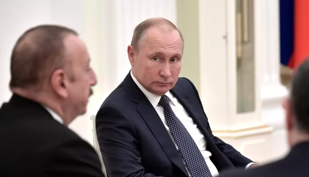 Әзербайжан Путинге тағы бір "соққы" жасады