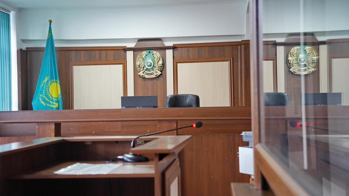 Павлодар облысында өгей қызын зорлады деп айыпталған ер адам өмір бойына бас бостандығынан айырылды