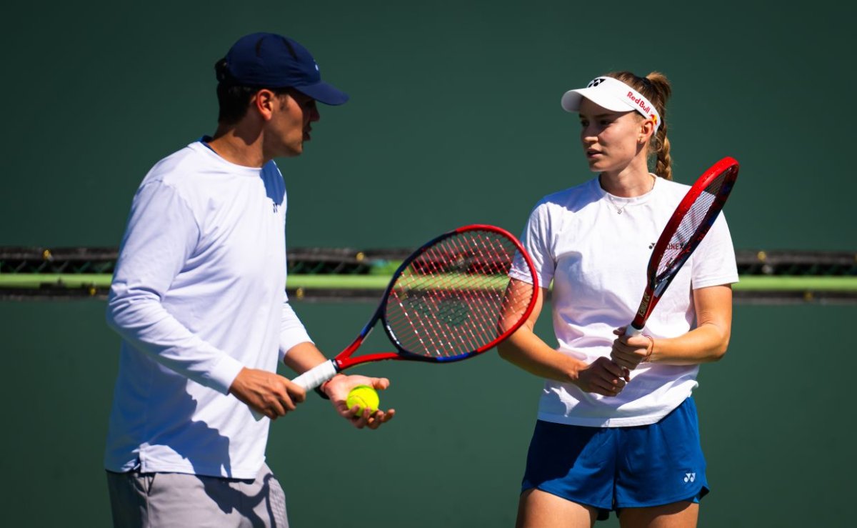 Теннистегі дау: WTA Рыбакинаның бапкеріне қатысты шектеуді алып тастады