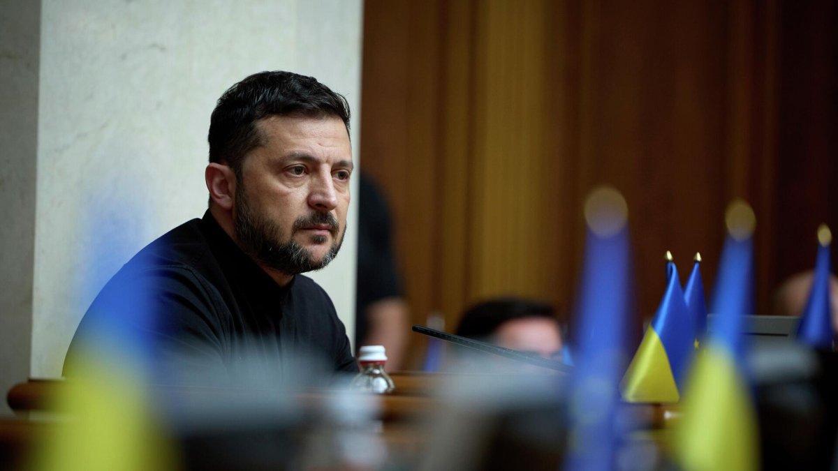 Зеленский: Донбас Ресейдің келесі шабуылына арналған «плацдарм»