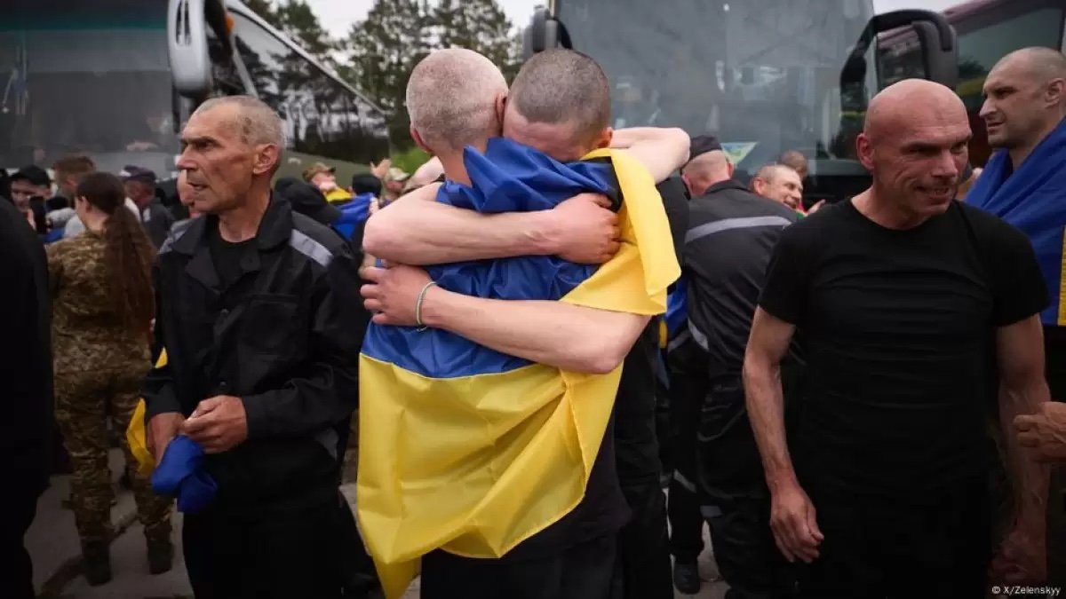 Украина мен Ресей тұтқын алмасты