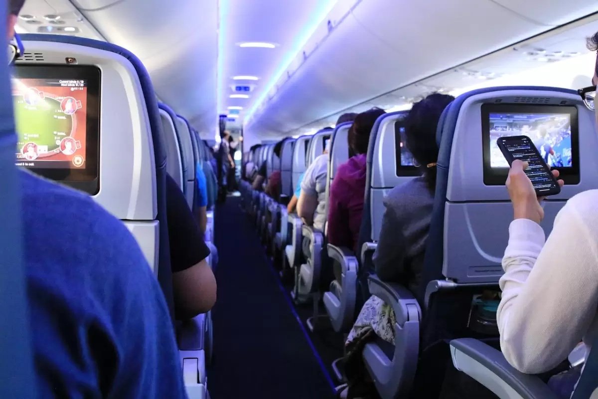 Air Astana ұшағы төтенше жағдайда Ақтауға қонды