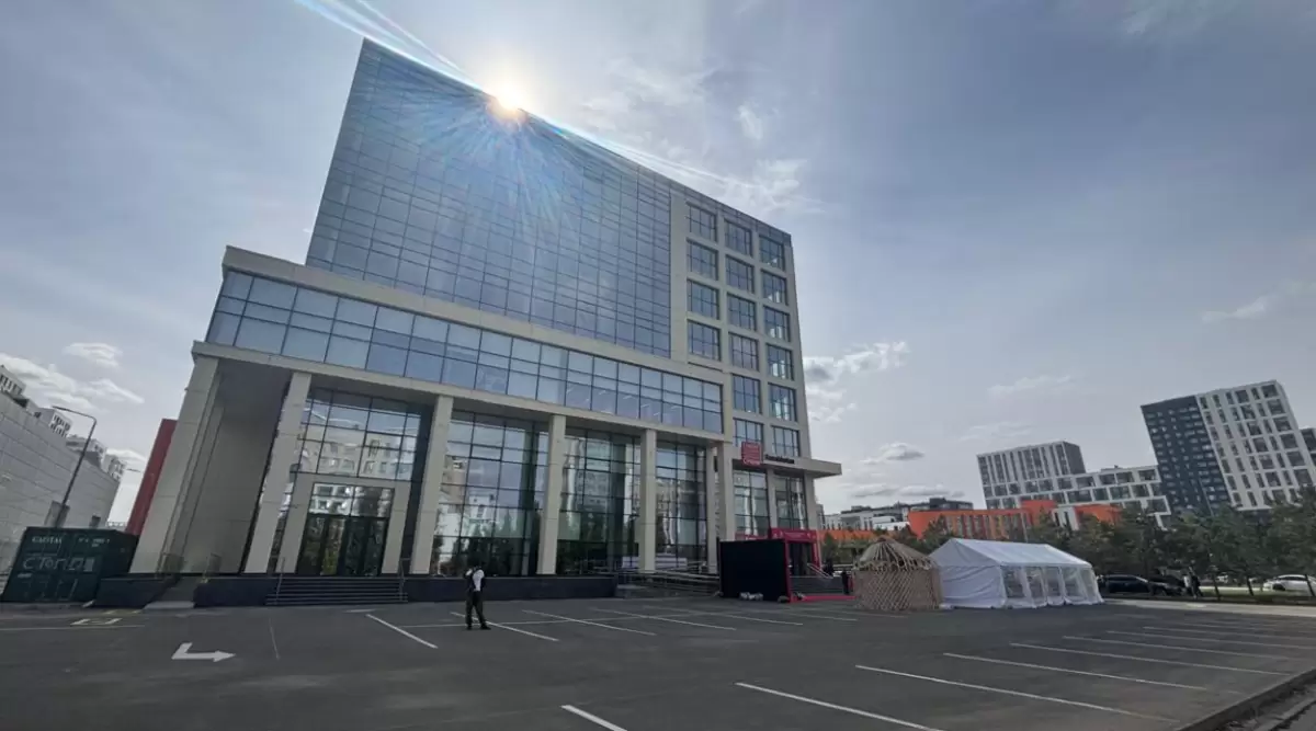 Филиалға 4,5 млн доллар жұмсалған: министр Нұрбекке сұрақ ұнамай қалды