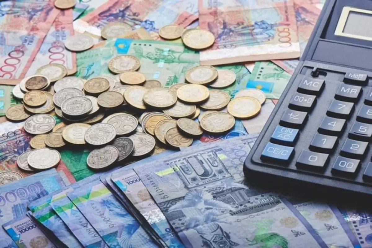Қазақстанда жәрдемақыға бөлінген 1 млрд теңге жымқырылды