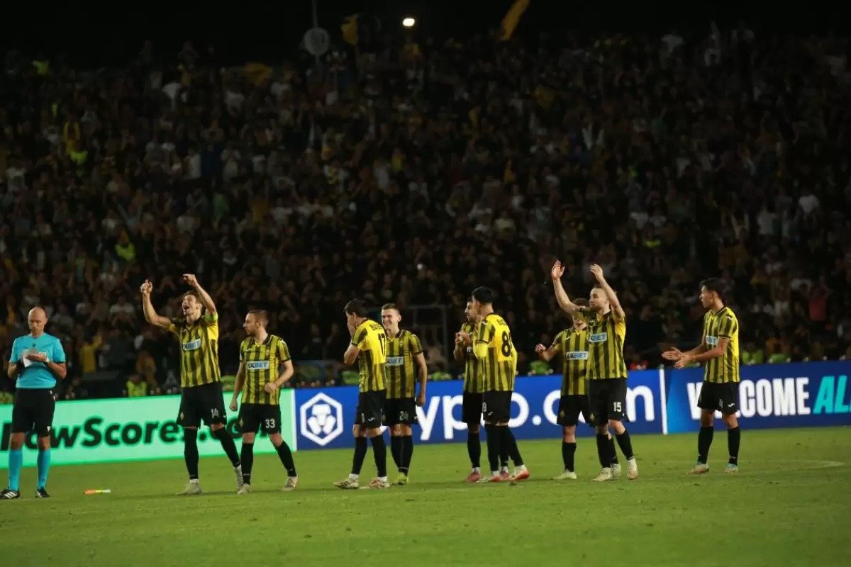 "Қайрат" vs Real Madrid матчы: БАҚ-тың бәріне дерлік аккредитация берілмеді