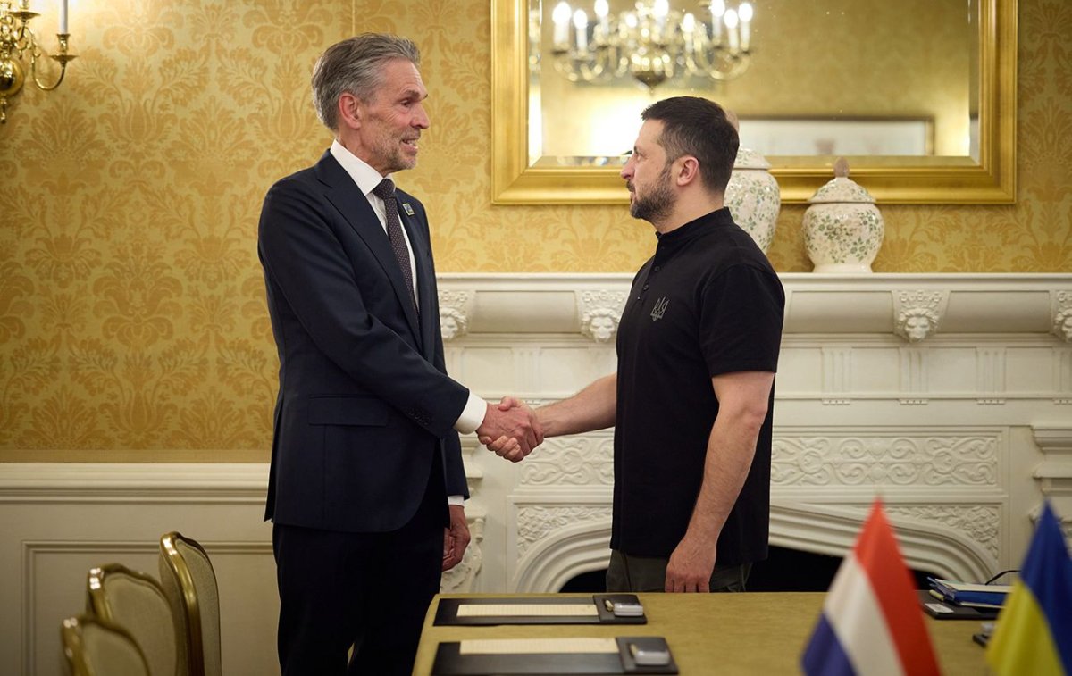 Нидерланд премьері Киевте шулы мәлімдеме жасады