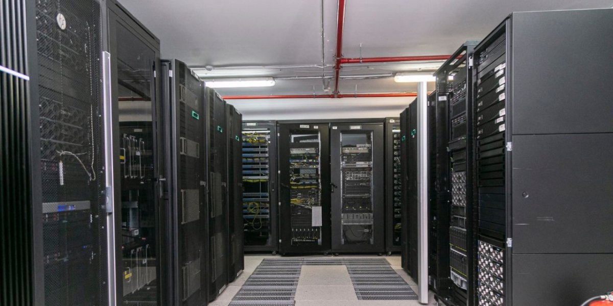 Суперкомпьютер мен жасанды интеллект Nazarbayev University зерттеушілеріне қалай көмектеседі