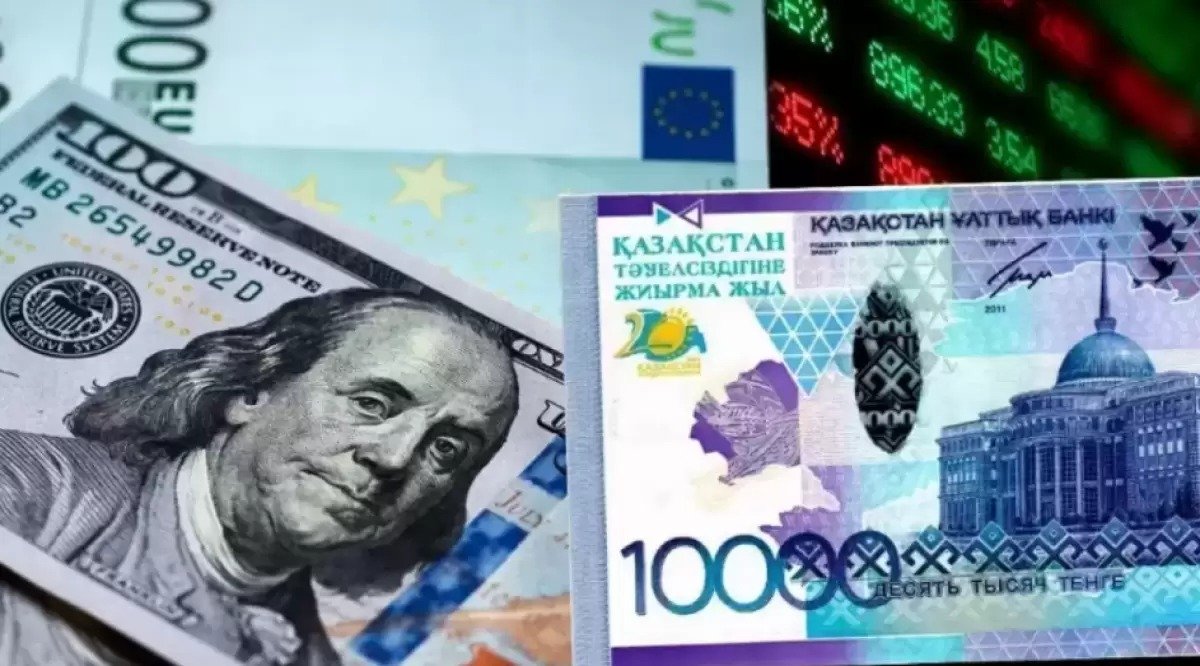 Қазақстан айырбастау орындарында 12 қазанда доллар қаншадан саудаланып жатыр