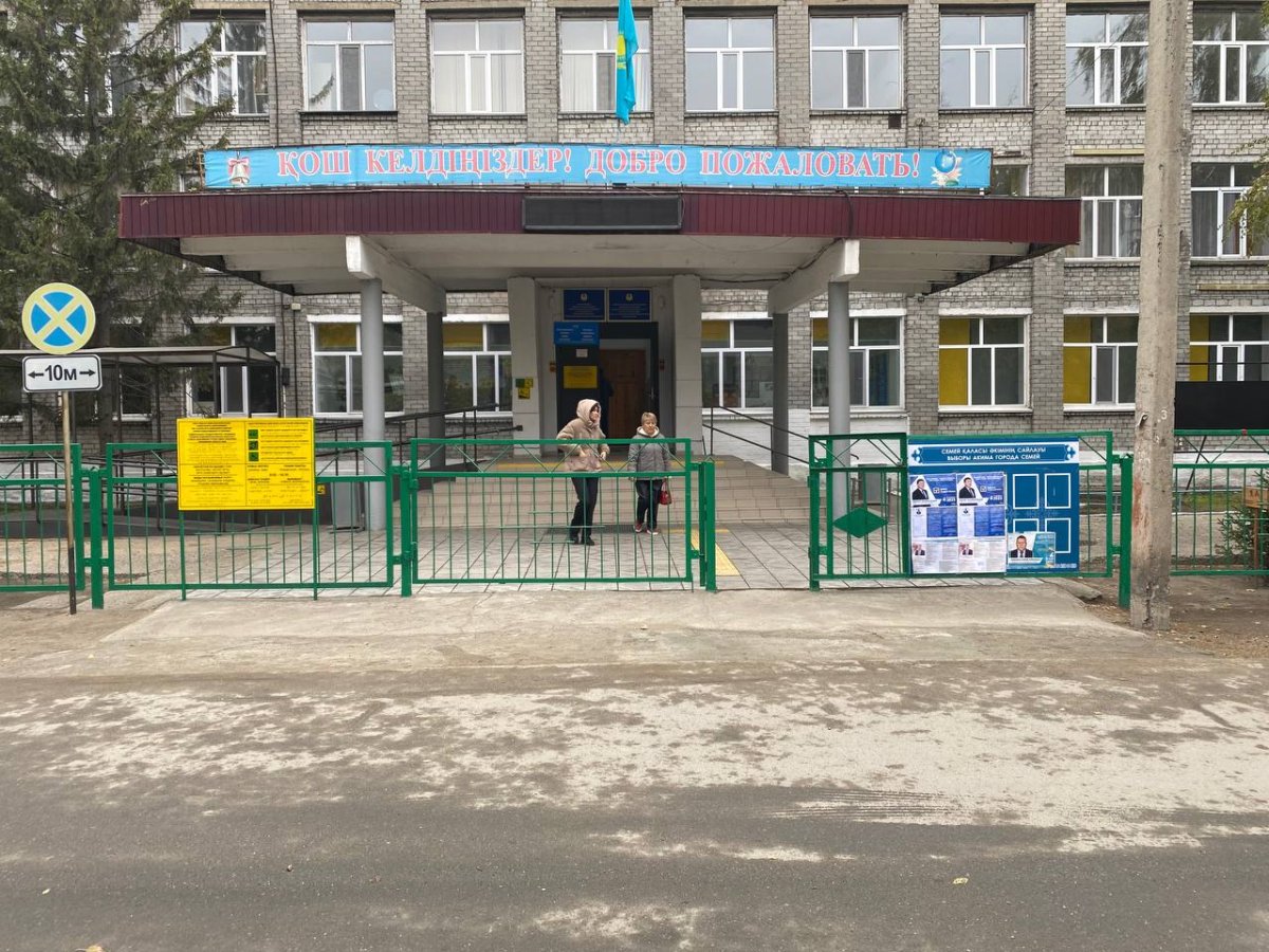 10 пайыз vs 30 пайыз: Семейде дауыс беру қалай жүріп жатыр?