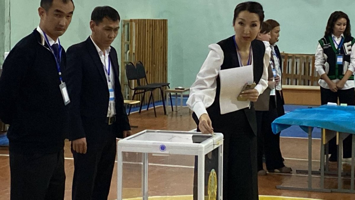 Дауыс санау: Семей әкімін сайлауда кім, қанша дауыс алды?