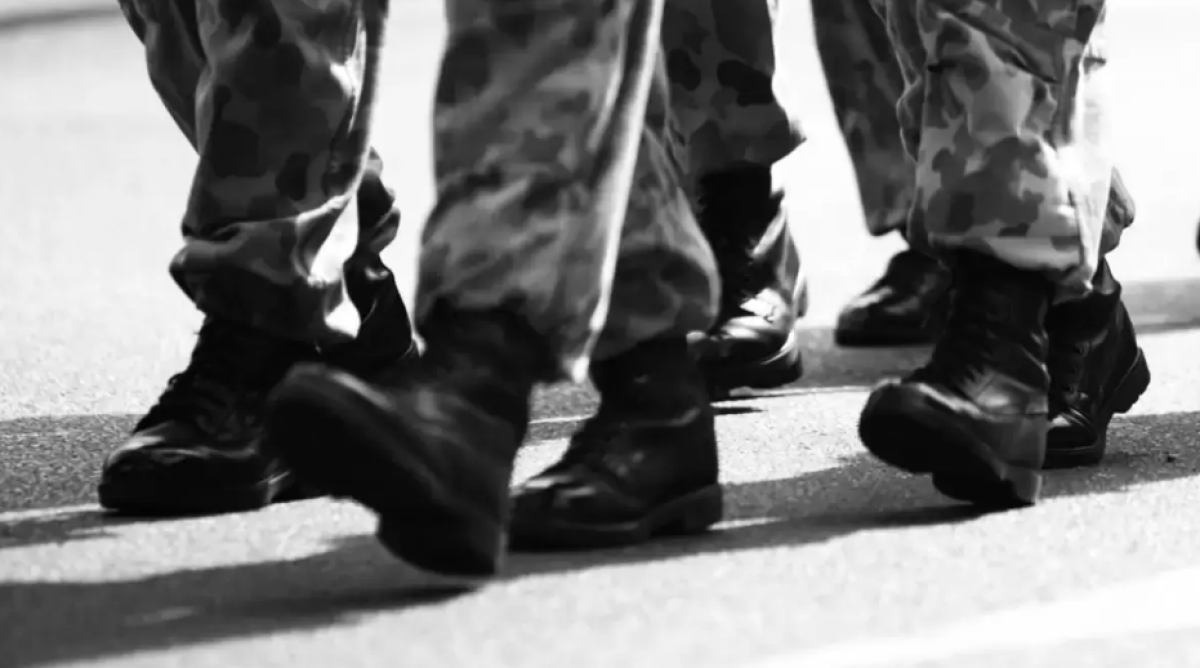 «Телеграм-бот сарбаз өлімін тоқтата ала ма?»: Қорғаныс министрлігі өлім-жітімнің алдын алмақ