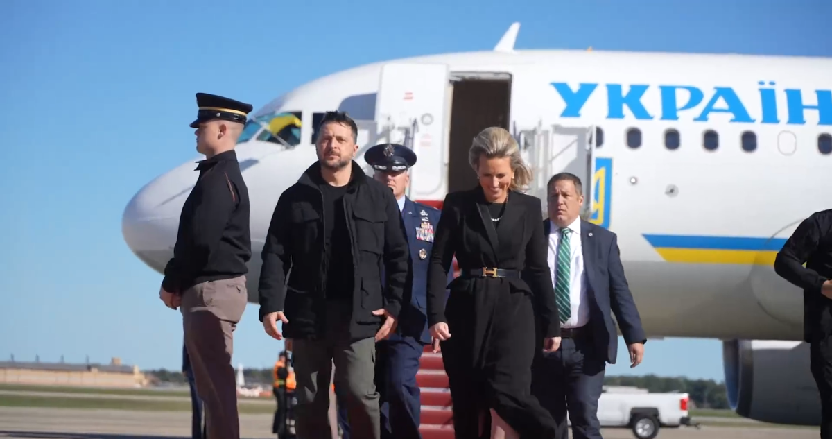 Зеленский Трамппен кездесу үшін Вашингтонға барды