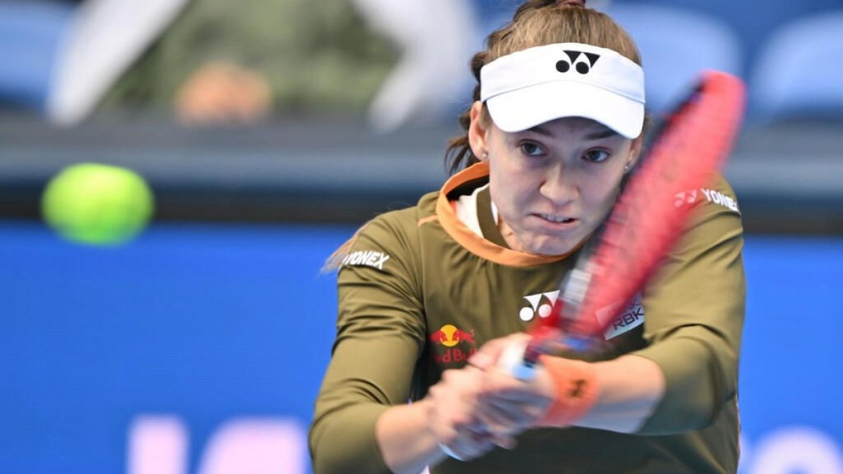 Рыбакина жылдың қорытынды турнирін сәтті бастады