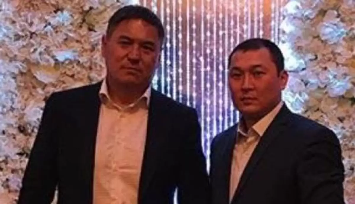 Комитеттің экс-қызметкері Көлбаевпен түскені үшін басы бәлеге қалды