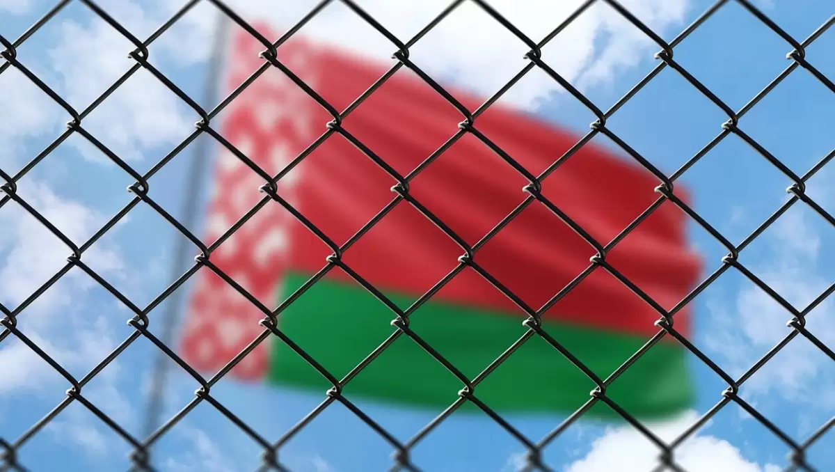 Беларусь санцияны айналып өту үшін Қазақстанды пайдаланған - сарапшы