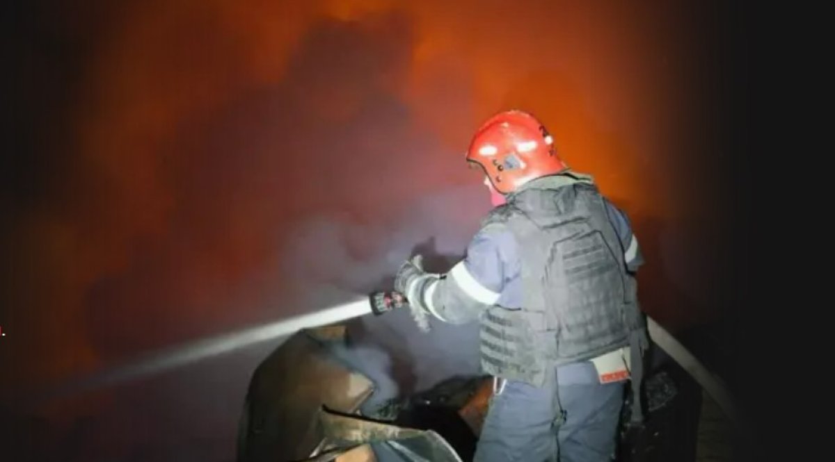 Мұнай қоймасы күлге айналды: Украина Қырымға соққы жасады