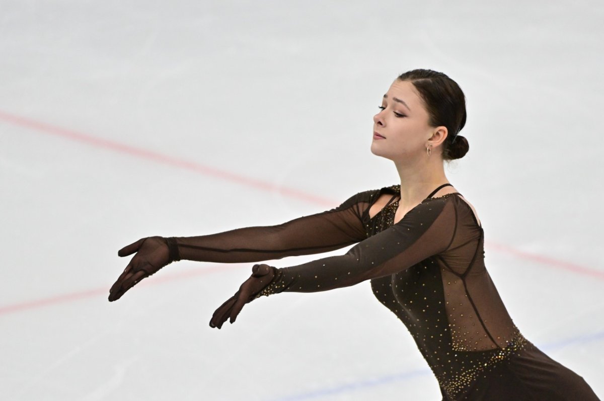 Софья Самоделкина мәнерлеп сырғанаудан Жапонияда өткен Гран-при кезеңінде күміс жүлдеге ие болды