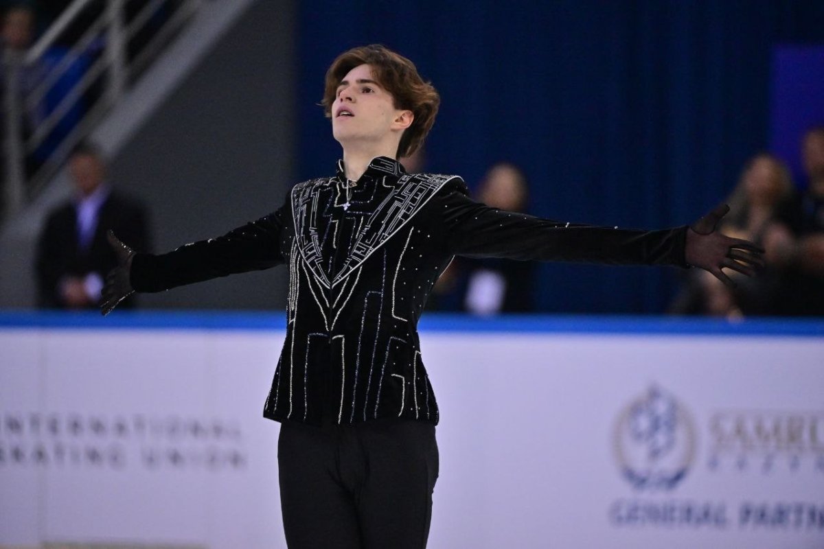 Михаил Шайдоров АҚШ-та өткен Гран-при кезеңінде күміс медаль жеңіп алды