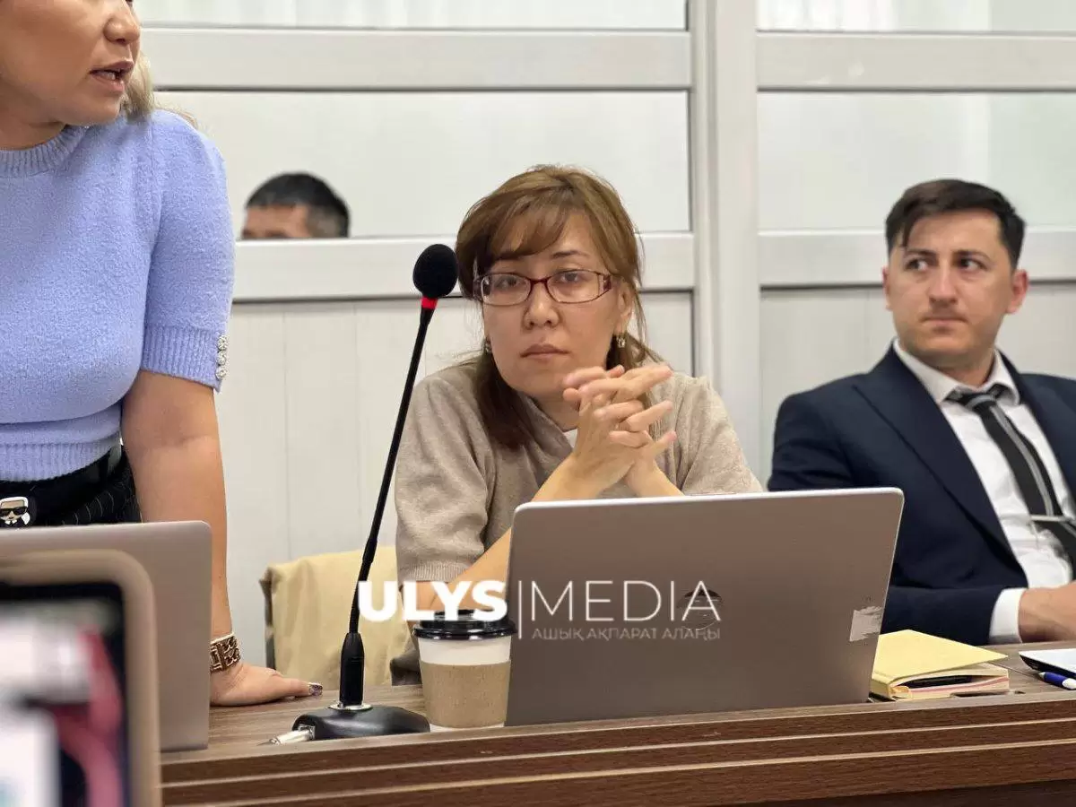 Түрмеде отырған белсенді Әйгерім Тілеужан ауруханаға жеткізілді