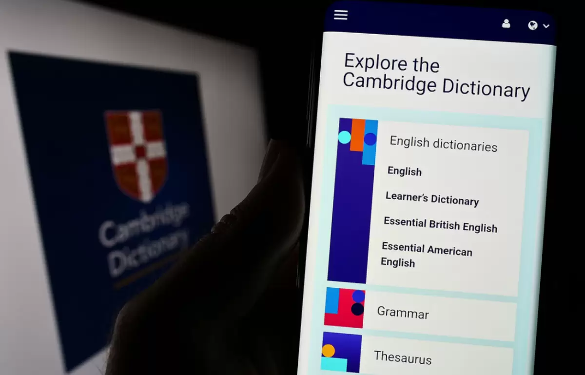 Кембридж сөздігі жыл сөзін анықтады