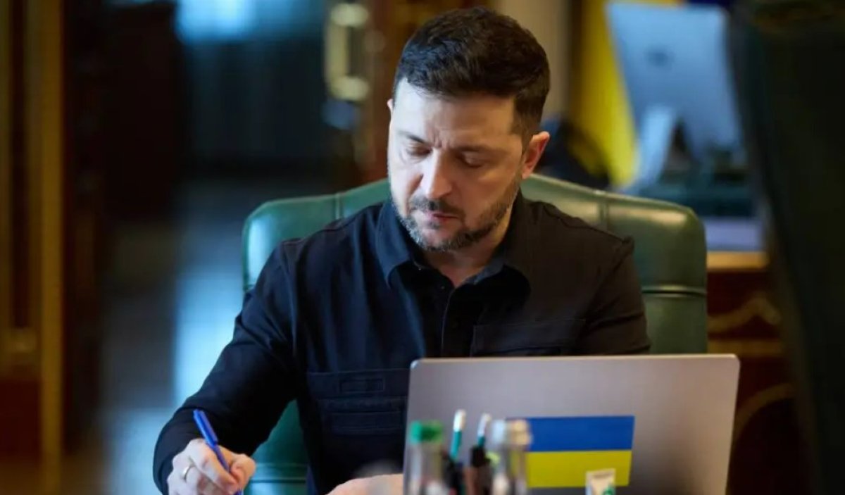 Зеленский Трамппен келіссөзге дайындалып жатыр