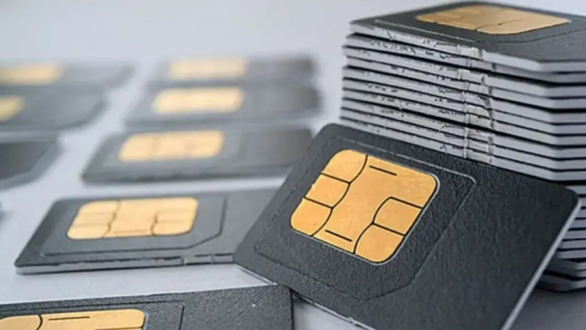 Ұялы операторлар тарифтердің қымбаттағанын хабарлады