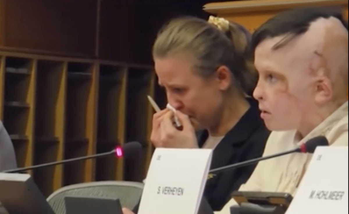 Аудармашы Украинадағы соғыста анасынан айырылған баланың оқиғасынан көз жасын тия алмады