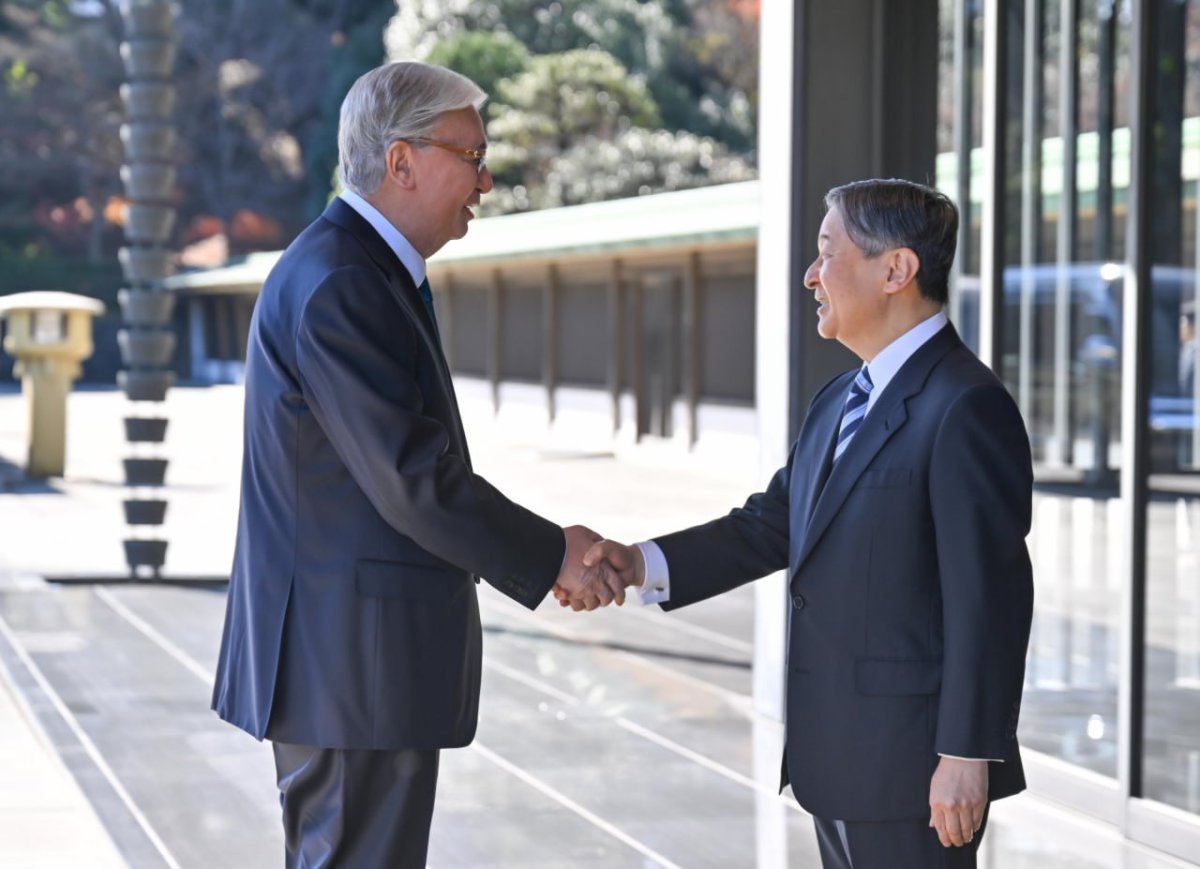 Император Нарухито Тоқаевты Жапония сарайында күтіп алды