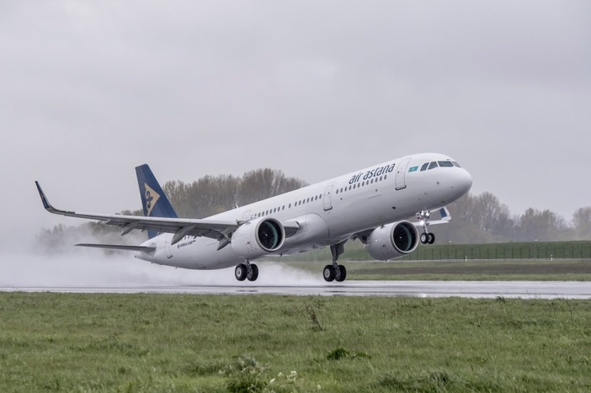 Air Astana ұшағы Делиге қонуға мәжбүр болды